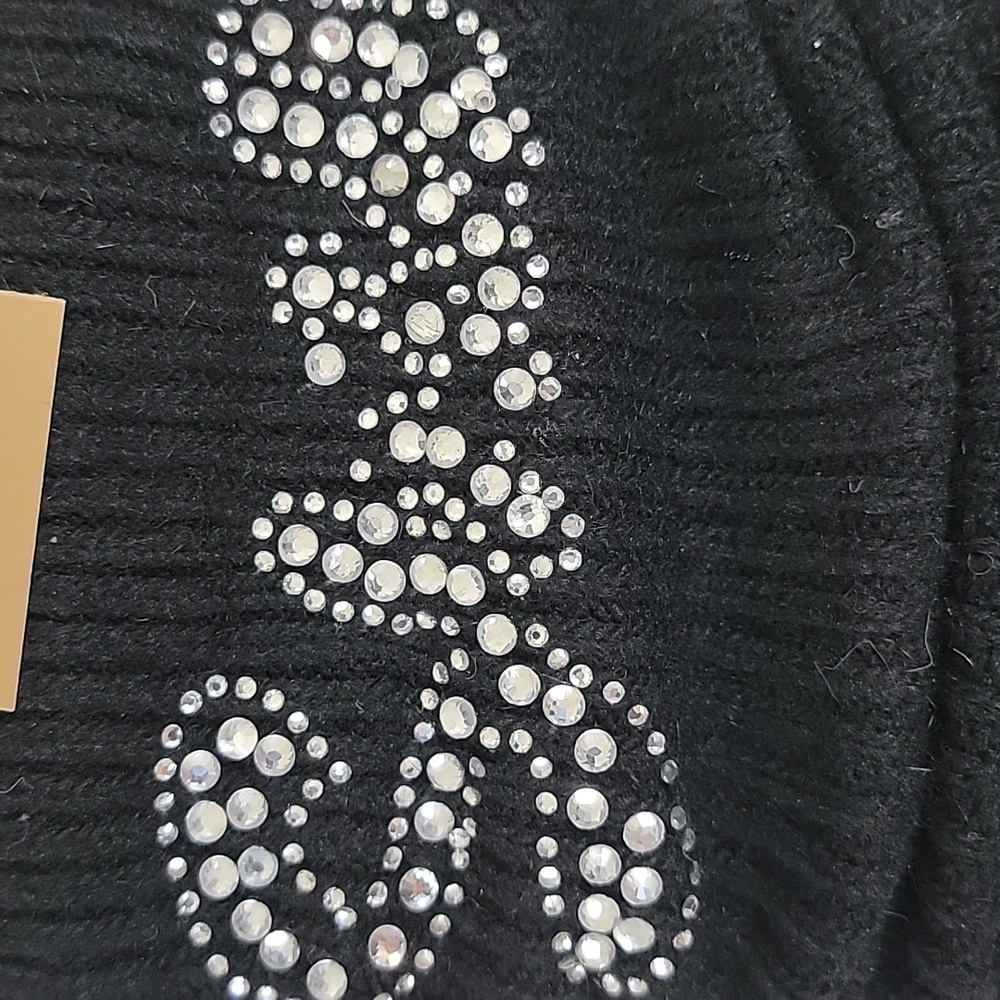🆕️ Envy Black Leg Warmers with Rhinestone Detail - Picture 2 of 3